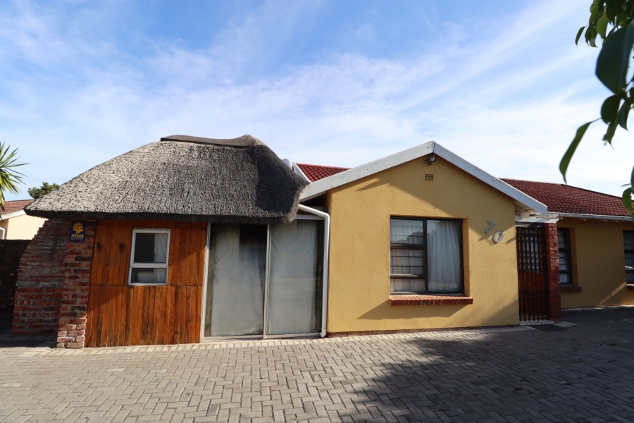 3 Bedroom Property for Sale in Greenshields Park Eastern Cape